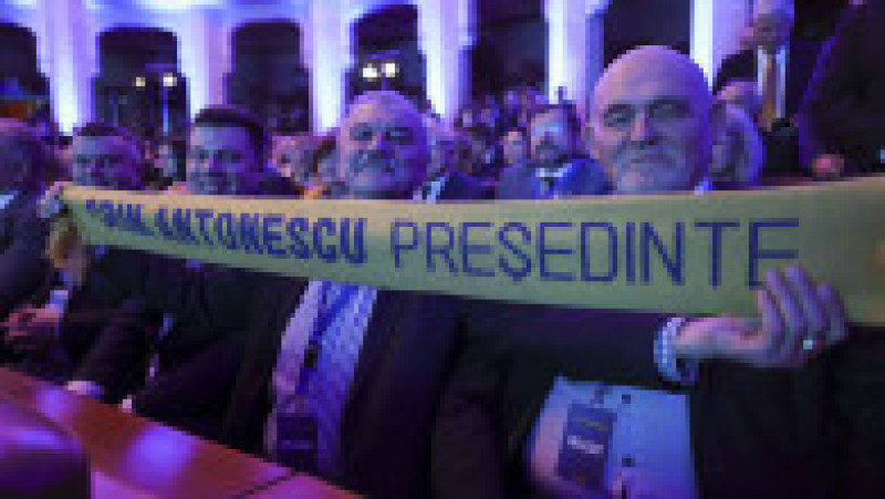 Consiliul Național al PNL pentru validarea lui Crin Antonescu în rolul de candidat al coaliției la alegerile prezidentiale din mai 2025. Foto: Inquam Photos / Octav Ganea | Poza 10 din 10