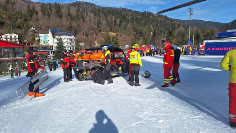 Un bărbat a suferit un traumatism cranio-cerebral, în urma unei căzături, pe o pârtie din Azuga. Foto: Salvamont Prahova