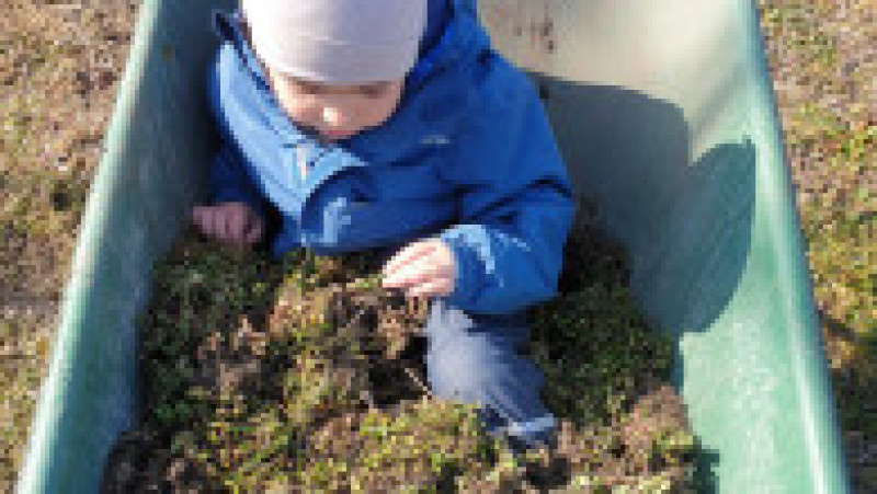 Georgiana și Sorin s-au mutat din București la sat, în Ialomița. Sursa foto: arhivă personală | Poza 2 din 34