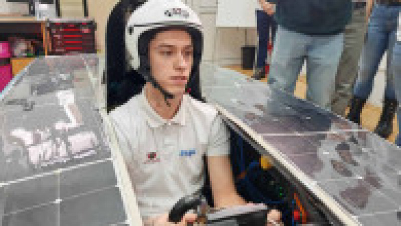 Mașina solară construită de 40 de studenți de la UTCN. Sursa foto: cluj24.ro | Poza 7 din 8