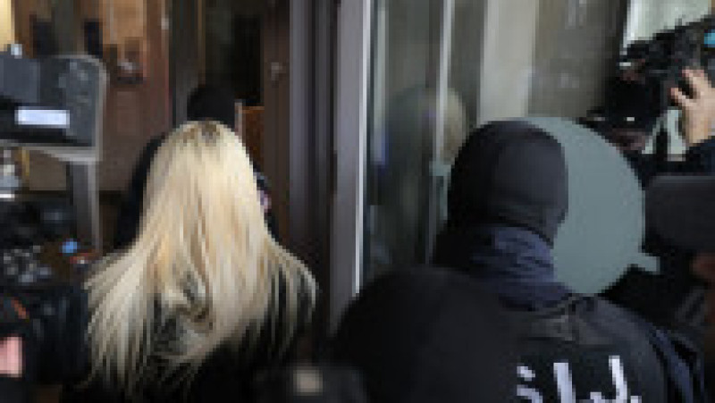 Laura Vicol și Vladimir Ciorbă sunt aduși la audieri la DIICOT în dosarul Nordis, în București, 3 februarie 2025. Inquam Photos / George Călin | Poza 5 din 5