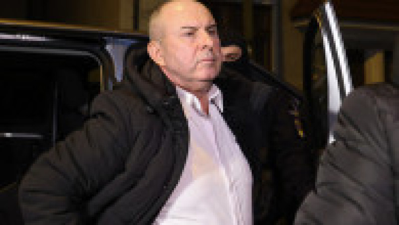 Generalul Catalin Zisu este adus la sediul Directiei Nationale Anticoruptie din Bucuresti, 14 februarie 2025. Inquam Photos / George Calin | Poza 1 din 4