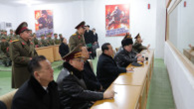 Kim Jong Un a stabilit sarcini pentru renovarea academiilor militare și intensificarea educației. Sursa foto: Profimedia Images | Poza 5 din 8