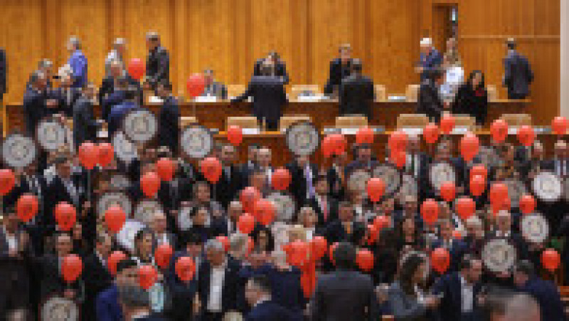 Dezbateri aprinse la moțiunea de cenzură împotriva Guvernului Ciolacu. Foto: Inquam Photos / George Călin | Poza 3 din 10