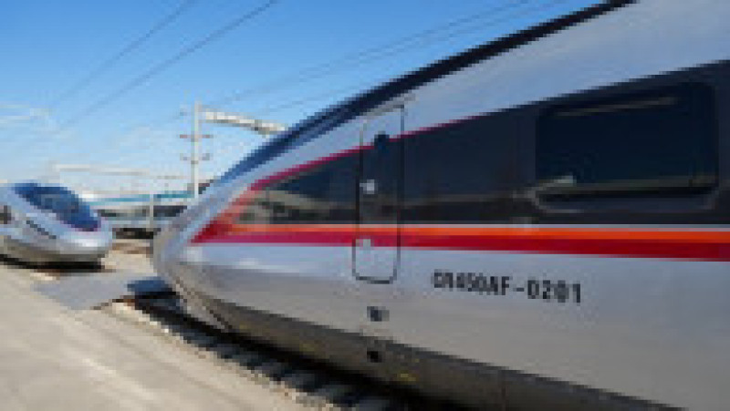 Cel mai rapid tren de mare viteză din lume, CR450, se află în teste la Beijing. Foto: Profimedia | Poza 5 din 18