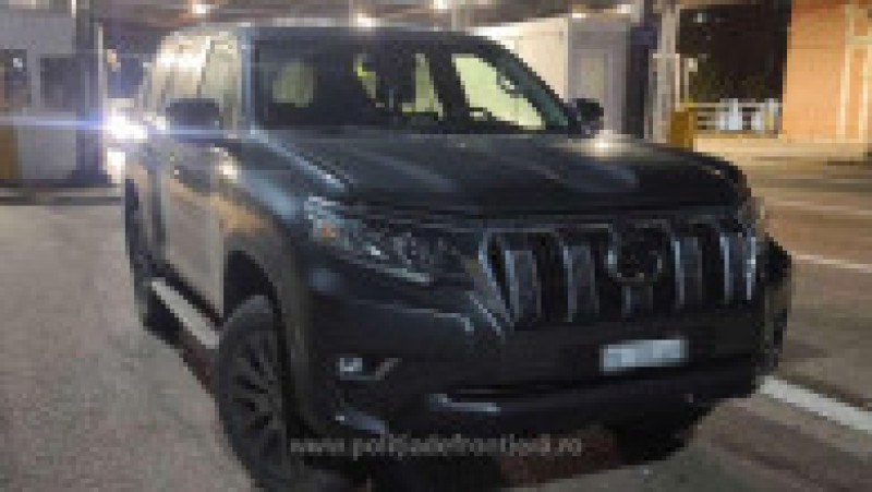 Două autoturisme de lux furate din Spania și Italia, în valoare de peste 100.000 de euro, descoperite la Vama Albița. Foto. Poliția de Frontieră | Poza 2 din 2