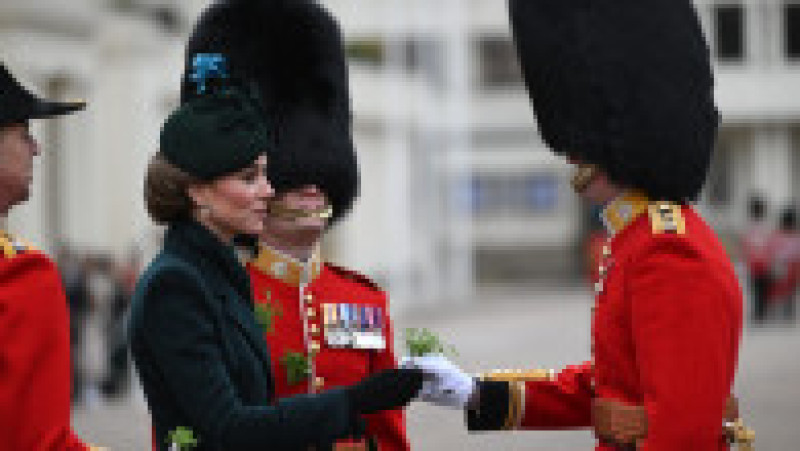 Prințesa Kate a celebrat Ziua Sfântului Patrick cu Garda Irlandeză. Sursa foto: Profimedia Images | Poza 7 din 16