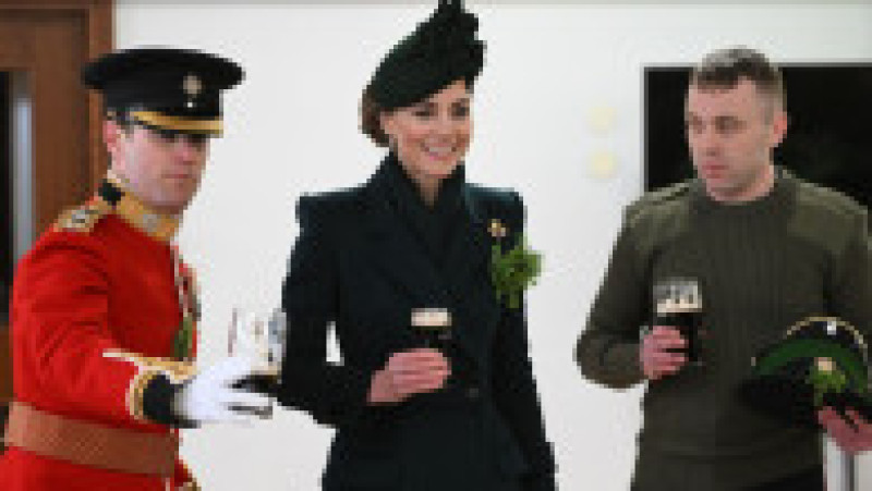 Prințesa Kate a celebrat Ziua Sfântului Patrick cu Garda Irlandeză. Sursa foto: Profimedia Images | Poza 13 din 16