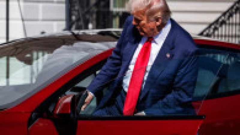 Donald Trump a cumpărat o Tesla Model S. Foto: Profimedia | Poza 4 din 5