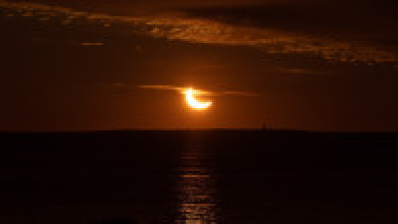 Eclipsa parțială de Soare, văzută din Canada. Sursa foto: Profimedia Images | Poza 5 din 10