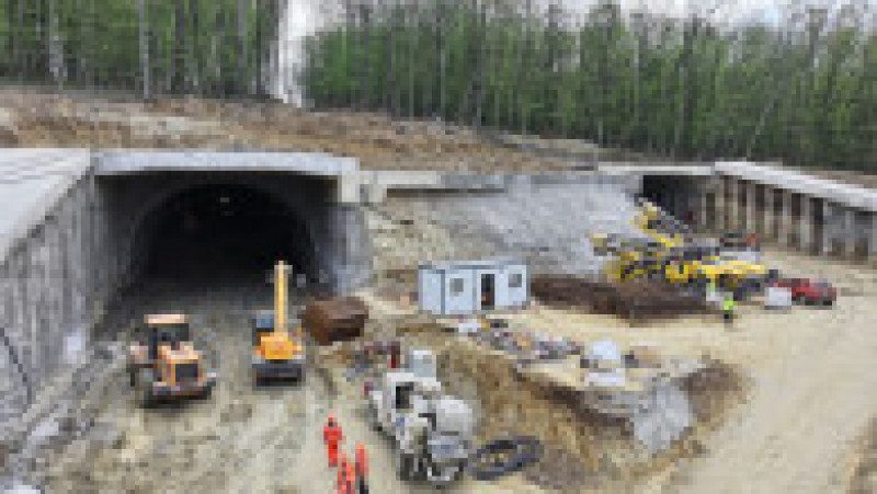 Lucrări la primele tuneluri ale tronsonului de autostradă Margina-Holdea.Foto: DRDP Timișoara | Poza 2 din 14