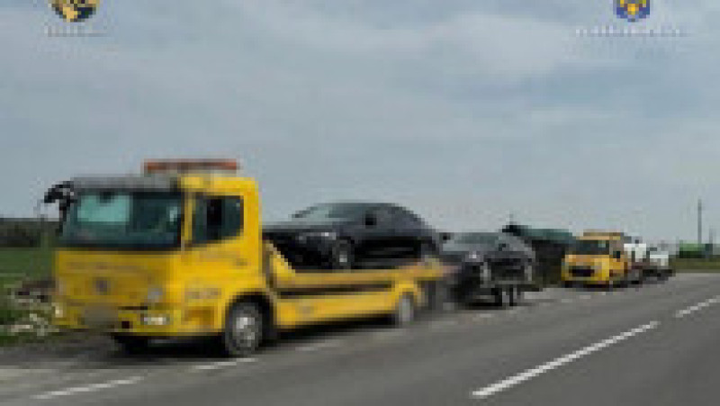 Percheziții în Ialomița la suspecți de furturi și tâlhării comise în Spania. Foto. DIICOT | Poza 1 din 8
