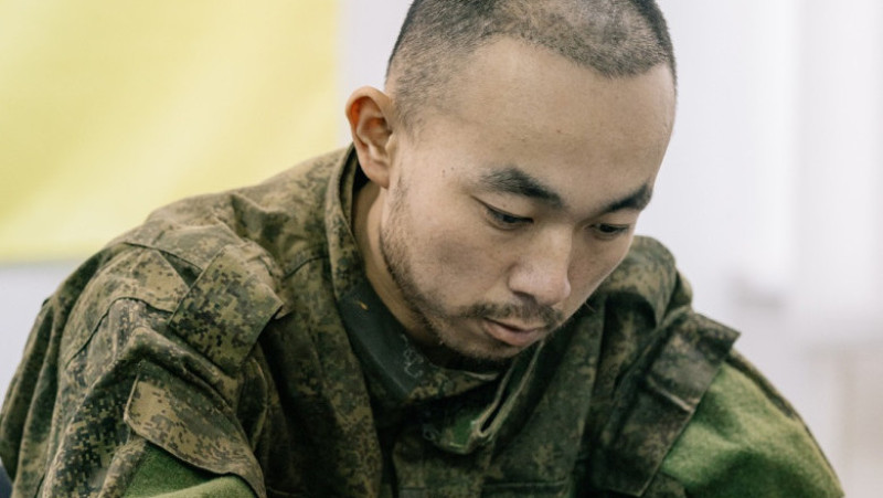 Militar chinez capturat în regiunea Donețk, Ucraina. Sursa foto: SBU/Facebook