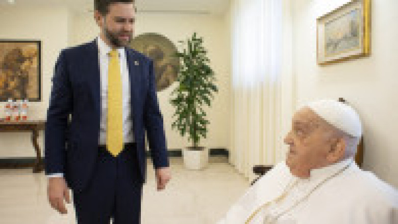 Vicepreședintele SUA J D Vance a avut o întrevedere cu Papa Francisc, în Duminica Paștelui, la Vatican. Foto: Profimedia | Poza 8 din 10