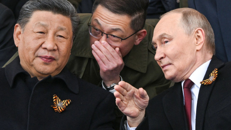 Vladimir Putin și Xi Jinping la parada de Ziua Victoriei de la Moscova. Foto: Profimedia