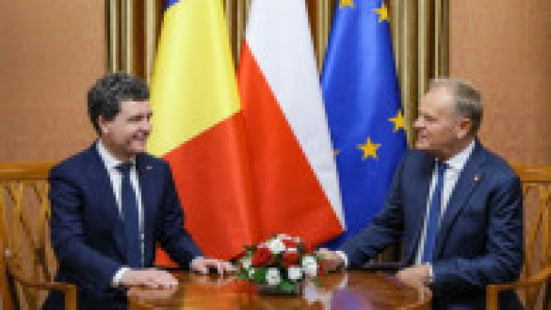 Nicușor Dan a fost întâmpinat la sediul guvernului de la Varșovia de premierul polonez Donald Tusk. Foto: Profimedia | Poza 12 din 17