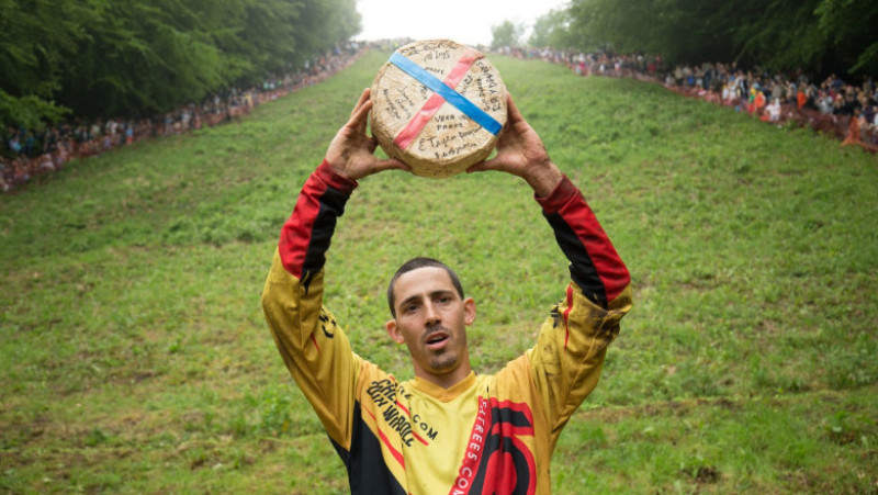 Cursa de pe Cooper’s Hill din Marea Britanie. Sursa foto: Profimedia Images