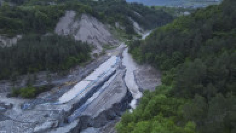 Salina Praid este închisă după ce râul Corund a străpuns albia și s-a infiltrat în salină și în exploatarea de sare din subteran, existând pericol de prăbusire. 28 mai 2025. Foto: Inquam Photos / Alex Nicodim | Poza 6 din 7