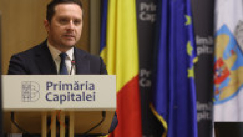 Şedinţa extraordinară a Consiliului General al Capitalei, convocată de primarul general și președintele ales Nicuşor Dan, în cadrul căreia se votează un proiect de hotărâre conform căruia viceprimarul Stelian Bujduveanu devine primarul interimar al Capitalei, în București, 23 mai 2025. Foto: Inquam Photos / George Călin | Poza 7 din 7