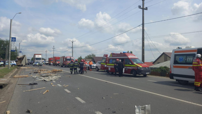 Accident rutier în județul Iași, la Lețcani Foto: ISU Iași