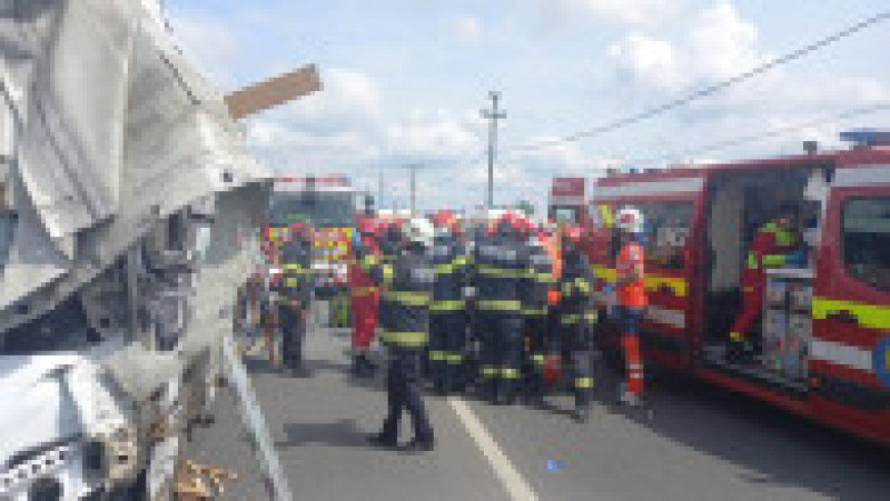 Accident rutier în județul Iași, la Lețcani Foto: ISU Iași | Poza 4 din 6