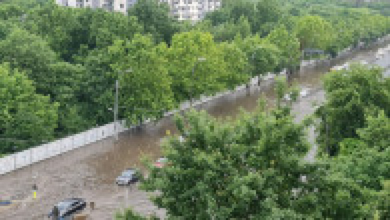 Străzi inundate în București și Ilfov. Foto. Digi24.ro | Poza 4 din 7
