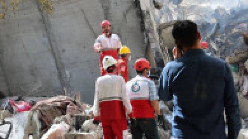Mai multe clădiri au fost lovite și distruse la Teheran de bombardamentele israeliene. Sursa: Profimedia Images | Poza 14 din 15