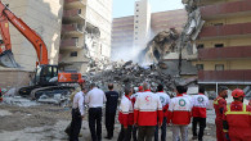 Mai multe clădiri au fost lovite și distruse la Teheran de bombardamentele israeliene. Sursa: Profimedia Images | Poza 13 din 15