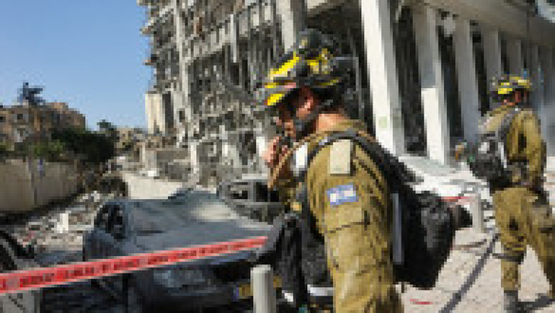Mai multe clădiri din centrul și sudul Israelului au fost distruse de bombardamente, printre care și un spital. Sursa: Profimedia Images | Poza 4 din 10