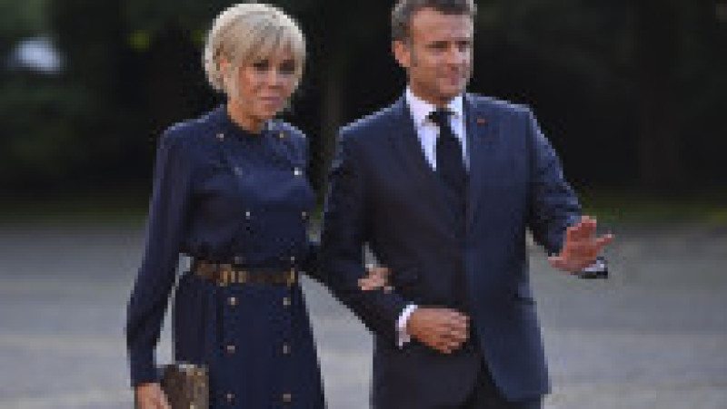 Emmanuel Macron și soția sa, Brigitte, sosesc la dineul oferit de regele Olandei, înaintea summitului NATO de la Haga Foto: Inquam Photos / Eduard Vînătoru | Poza 24 din 24