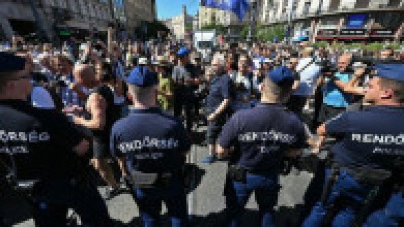 Marşul Gay Pride de la Budapesta a strâns cei mai mulți participanți de până acum. Foto: Profimedia | Poza 1 din 19