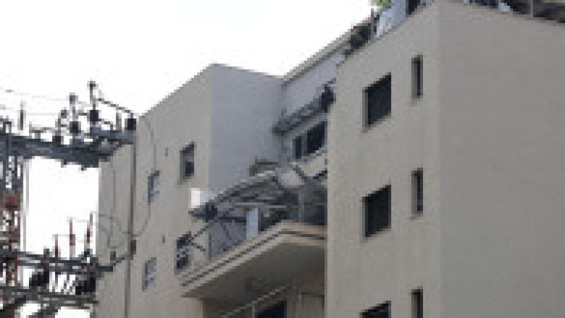 Această imagine arată o clădire avariată în urma unui atac iranian în zona Ramat Aviv din Tel Aviv, pe 22 iunie 2025 Foto: Profimedia | Poza 11 din 15