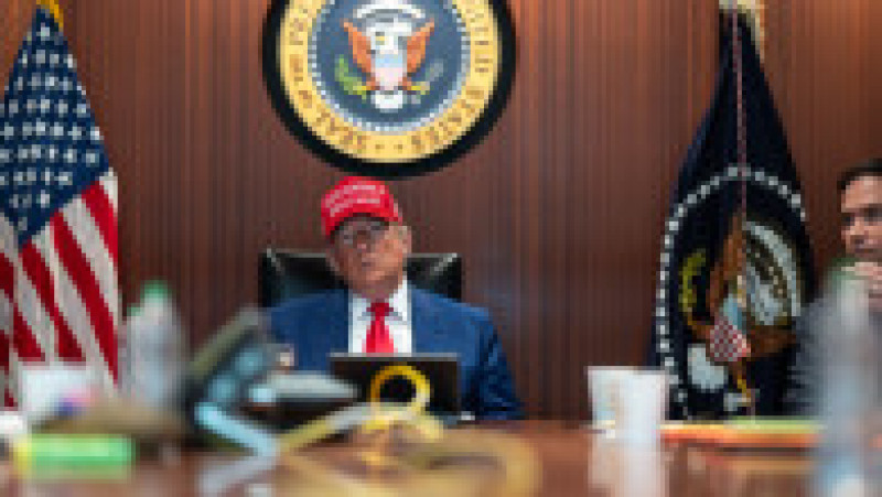 Președintele Donald J. Trump în Camera de criză (Situation Room), în timp ce SUA ,loveau Iranul, 21 iunie 2025. Foto Facebook / Casa Albă | Poza 14 din 15