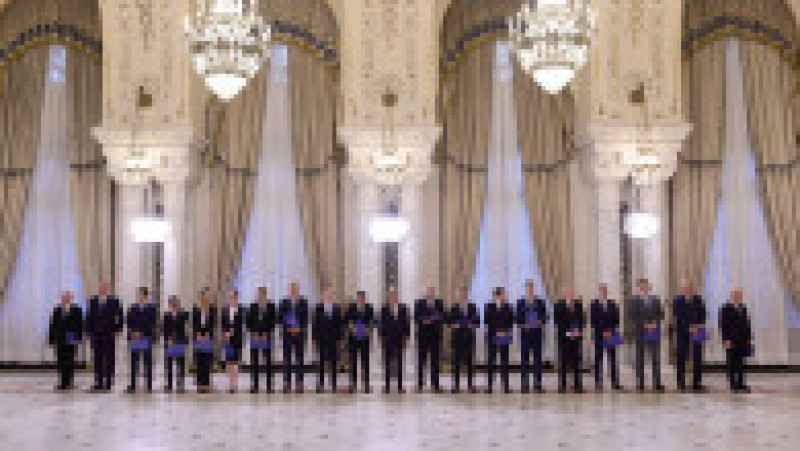 Ceremonia depunerii juramantului de investitura de catre reprezentantii guvernului coalitiei PSD-PNL-USR-UDMR - Minoritati condus de Ilie Bolojan, la Palatul Cotroceni, 23 iunie 2025. Foto: Inquam Photos / Octav Ganea | Poza 12 din 13