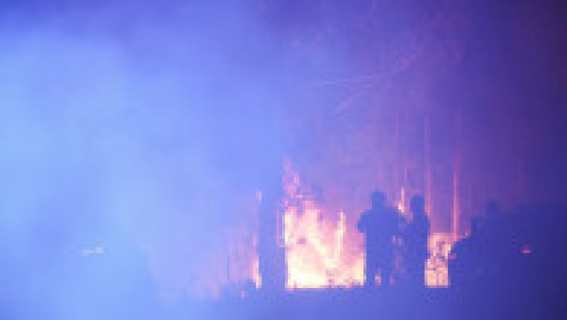 Pompierii luptă împotriva unui incendiu forestier în Arouca, nordul Portugaliei, pe 30 iulie 2025. Foto: Profimedia | Poza 8 din 9