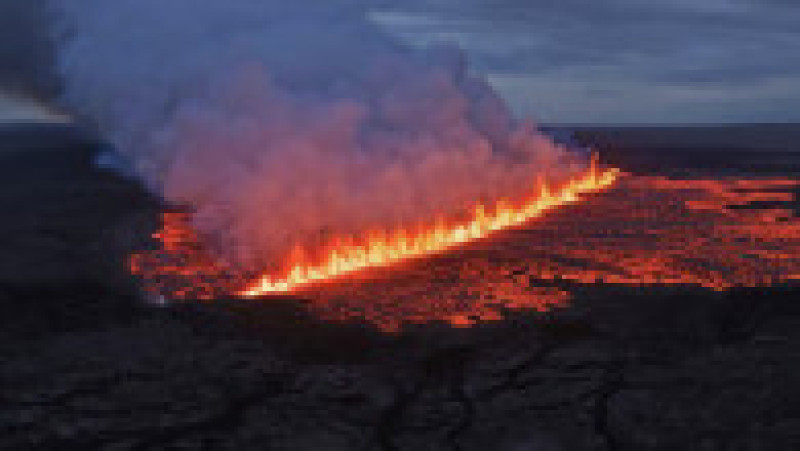Imagini spectaculoase cu erupția vulcanului Sundhnukur din Islanda. Foto. Profimedia | Poza 1 din 3