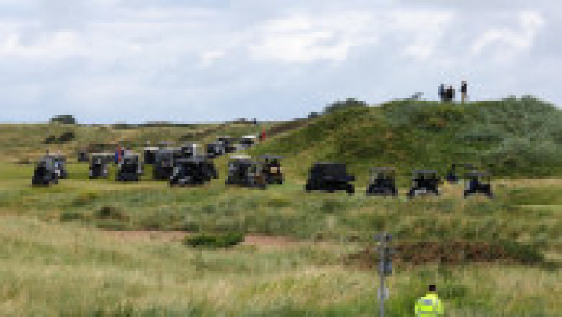 Donald Trump joacă golf sâmbătă în Scoția. Foto. Profimedia | Poza 1 din 6