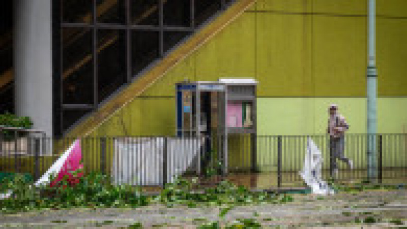Ploile taifunului Wipha au lovit Hong Kong / Profimedia Images | Poza 20 din 24
