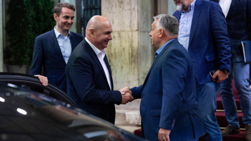 Premierul Ilie Bolojan a avut o întâlnire informală cu omologul său maghiar, Viktor Orban, miercuri, 23 iulie 2025, la Palatul Victoria. Foto: Guvernul României