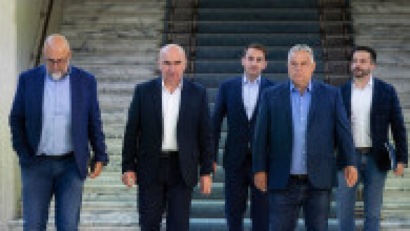 Premierul Ilie Bolojan a avut o întâlnire informală cu omologul său maghiar, Viktor Orban, miercuri, 23 iulie 2025, la Palatul Victoria. Foto: Guvernul României | Poza 2 din 5