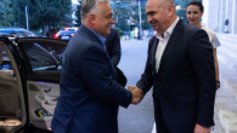Premierul Ilie Bolojan a avut o întâlnire informală cu omologul său maghiar, Viktor Orban, miercuri, 23 iulie 2025, la Palatul Victoria. Foto: Guvernul României | Poza 4 din 5