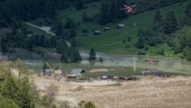 Alte sate din Elveția au fost evacuate în urmă cu doi ani din cauza instabilității munților din jurul lor, iar locuitorii nu s-au putut întoarce acasă nici până acum. Foto: Profimedia Images | Poza 8 din 10