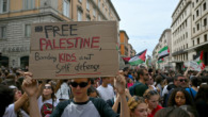 Proteste masive în Italia: grevă generală împotriva războiului din Gaza. Foto. Profimedia | Poza 2 din 5