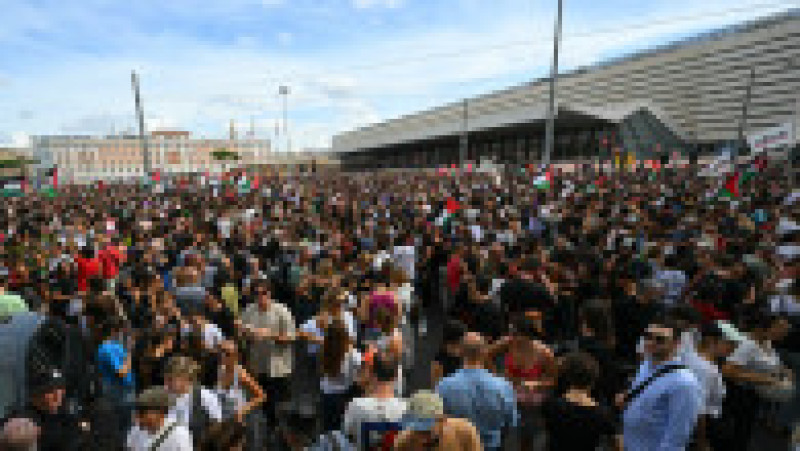 Proteste masive în Italia: grevă generală împotriva războiului din Gaza. Foto. Profimedia | Poza 5 din 5