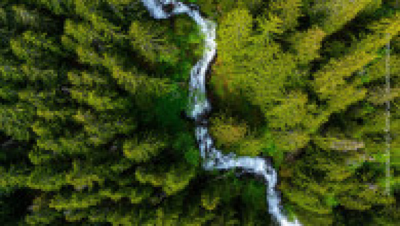 Peisaj din Munții Carpați. Sursa foto: Facebook / Zbor peste Munții Românieidefault | Poza 8 din 13