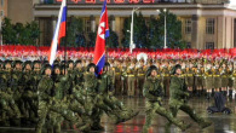 Paradă militară la Phenian, la aniversarea a 80 de ani de la înființarea Partidului Muncitorilor din Coreea de Nord. 10 octombrie 12025. Foto: Profimedia | Poza 10 din 11