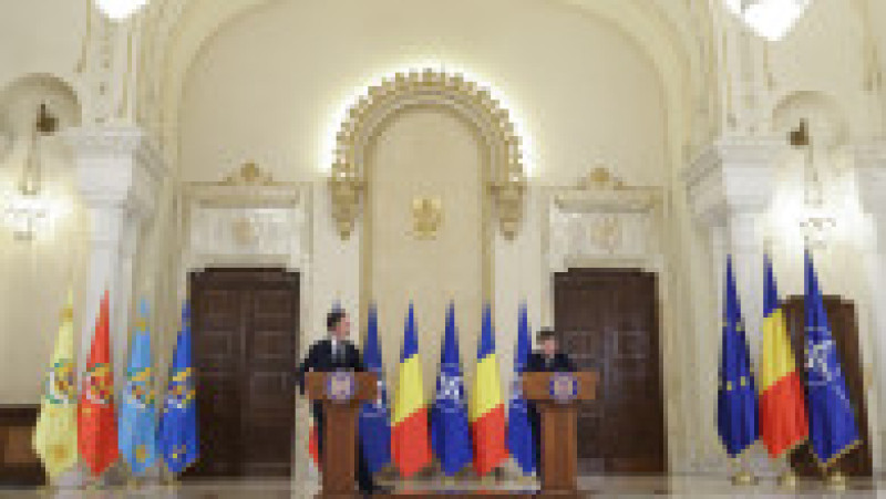 Nicușor Dan, președintele României și Mark Rutte, secretarul general NATO, susțin declarații comune de presă după întâlnirea avută la Palatul Cotroceni din București, 5 noiembrie 2025. Inquam Photos / George Călin | Poza 3 din 7