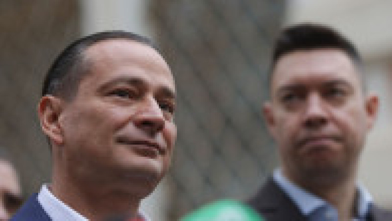 Daniel Băluță, candidatul PSD la alegerile pentru funcția de primar general al Capitalei își depune dosarul de candidatură la Biroul Electoral Municipal din București, 15 noiembrie 2025. Inquam Photos/ George Călin | Poza 4 din 9