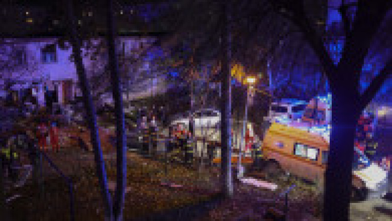 Urmări ale exploziei produse la un bloc de locuințe din Buftea, județul Ilfov, 25 noiembrie 2025.
Foto: Inquam Photos / Octav Ganea | Poza 5 din 5