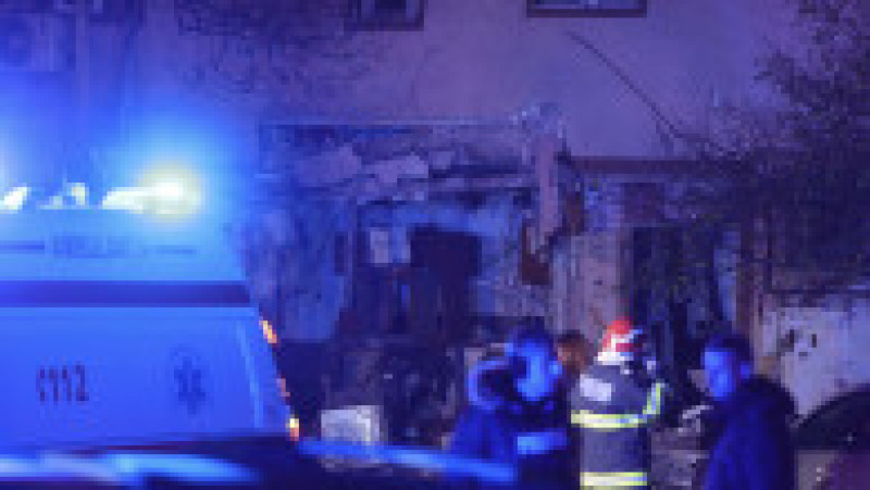 Urmări ale exploziei produse la un bloc de locuințe din Buftea, județul Ilfov, 25 noiembrie 2025.
Foto: Inquam Photos / Octav Ganea | Poza 1 din 5